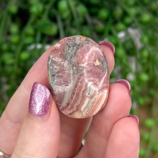 Rhodochrosite Palm Stone (W105)