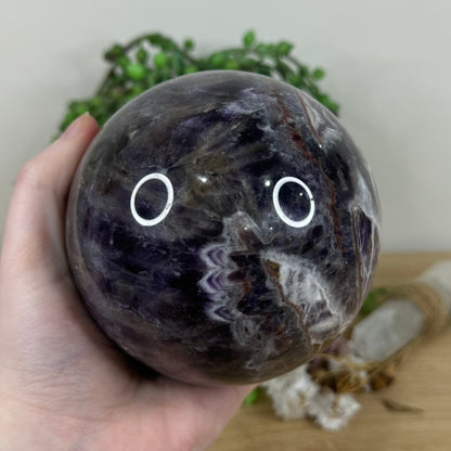 Dream Amethyst Sphere (M229)