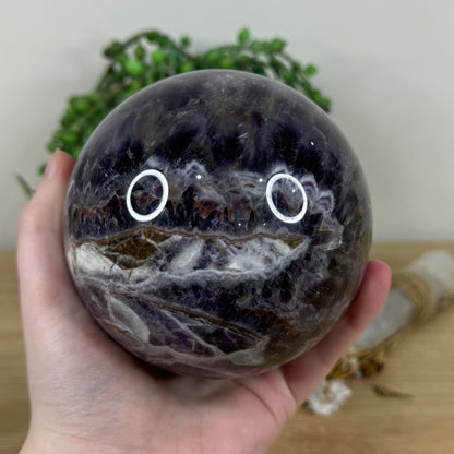 Dream Amethyst Sphere (M229)