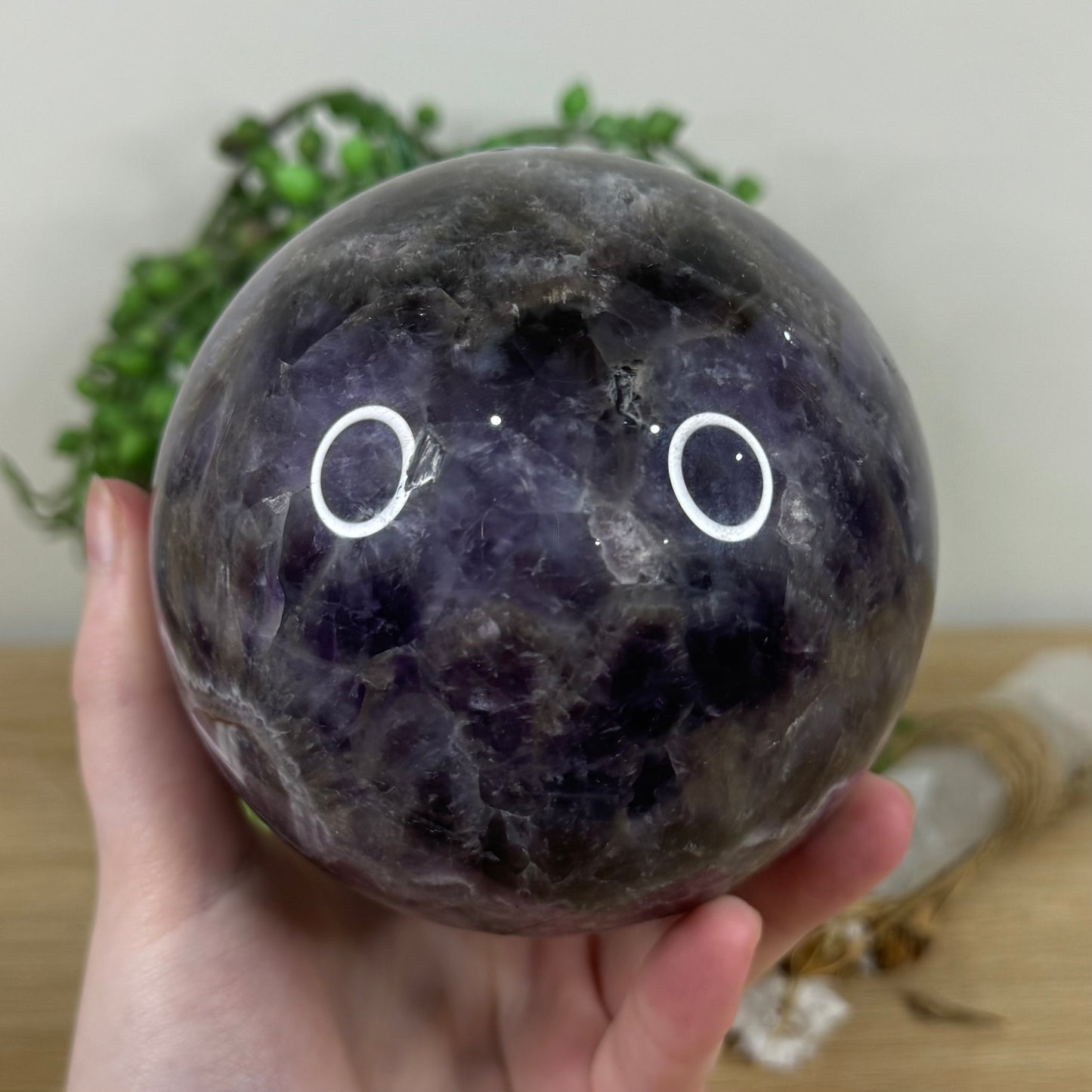 Dream Amethyst Sphere (M229)