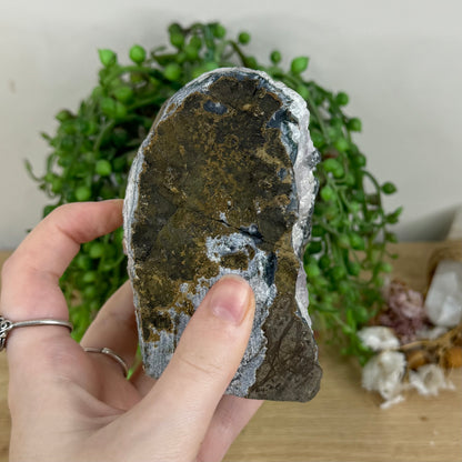 Amethyst Cave (R90)