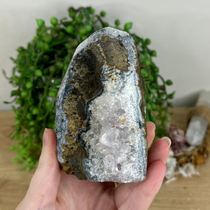 Amethyst Cave (R90)
