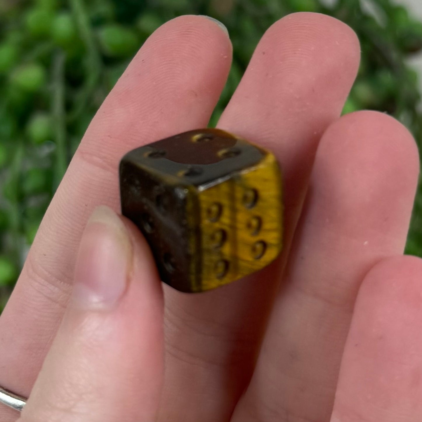 Tiger Eye Dice (M379) (M380)