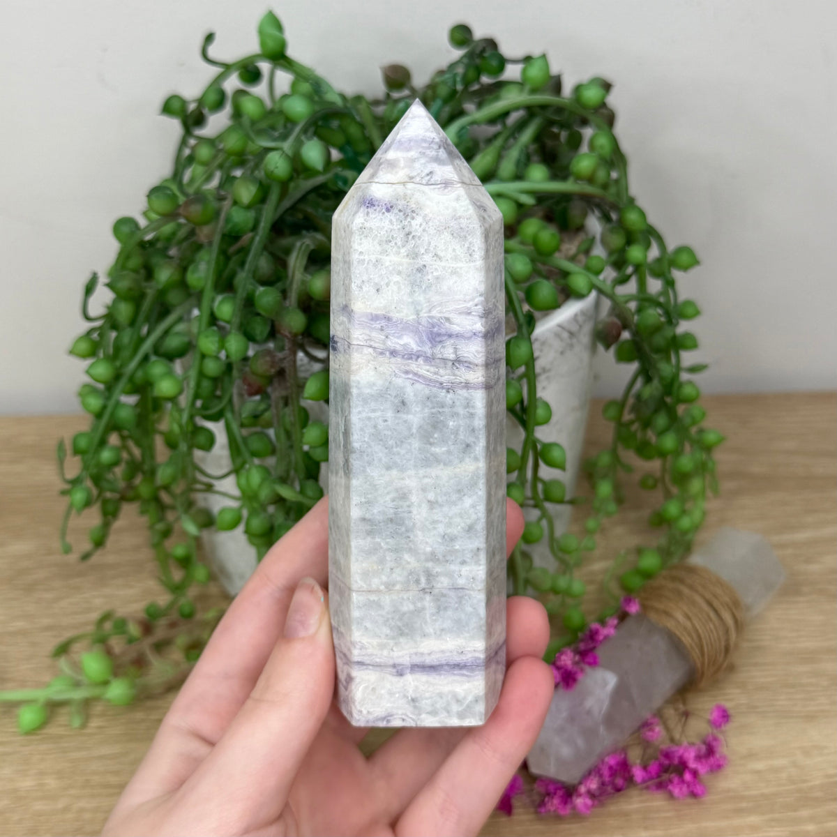 Tiffany Stone Point (64B)