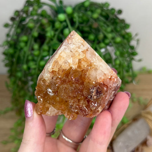 Citrine Cluster Cut Base (W318)