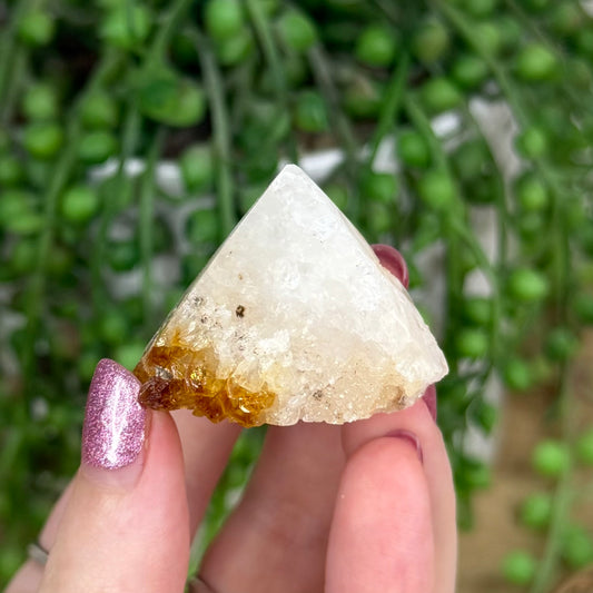 Citrine Cluster Cut Base (W309)