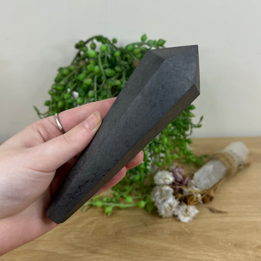 Shungite Wand (M672)