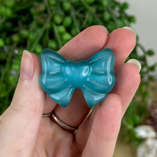 Teal Cats Eye Bow