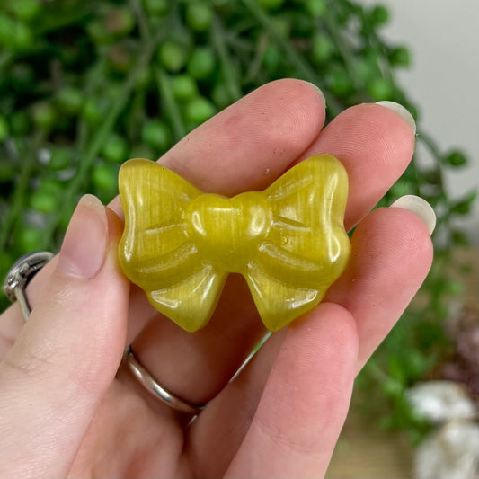 Yellow Cats Eye Bow