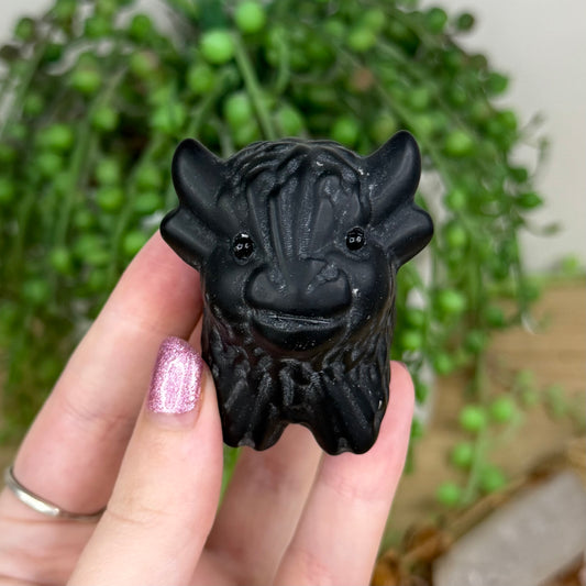 Black Obsidian Highland Cow (W285)