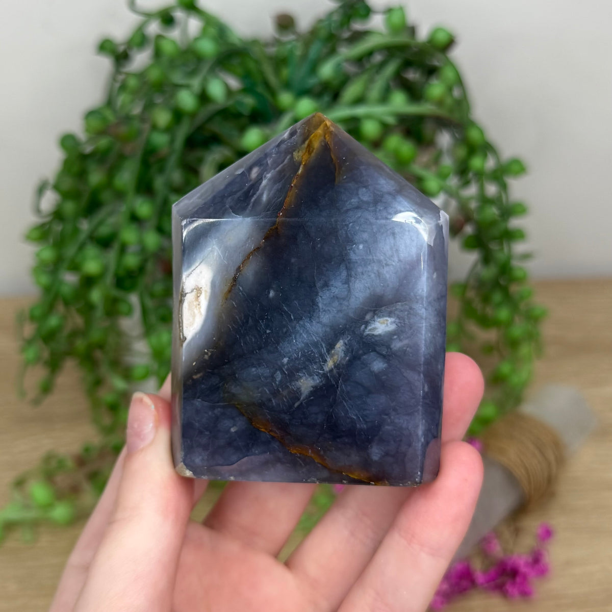 Purple Chalcedony Domino Point (204B)