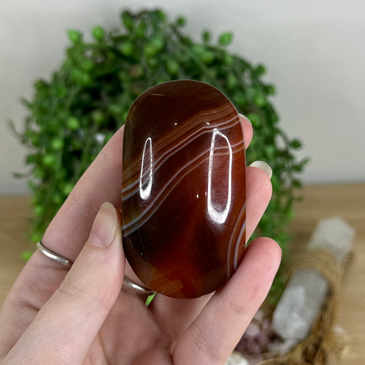 Carnelian Palm Stone (R20)