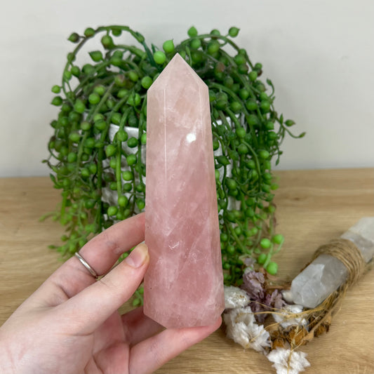 Rose Quartz Tower (M888)