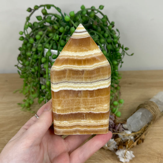 Yellow Calcite Arch Free Form (M915)