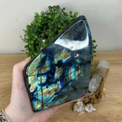 Labradorite Free Form (R175)