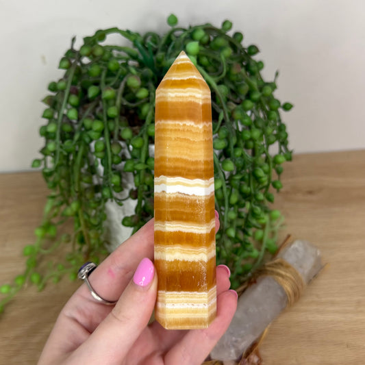 Yellow Calcite Point (X119)