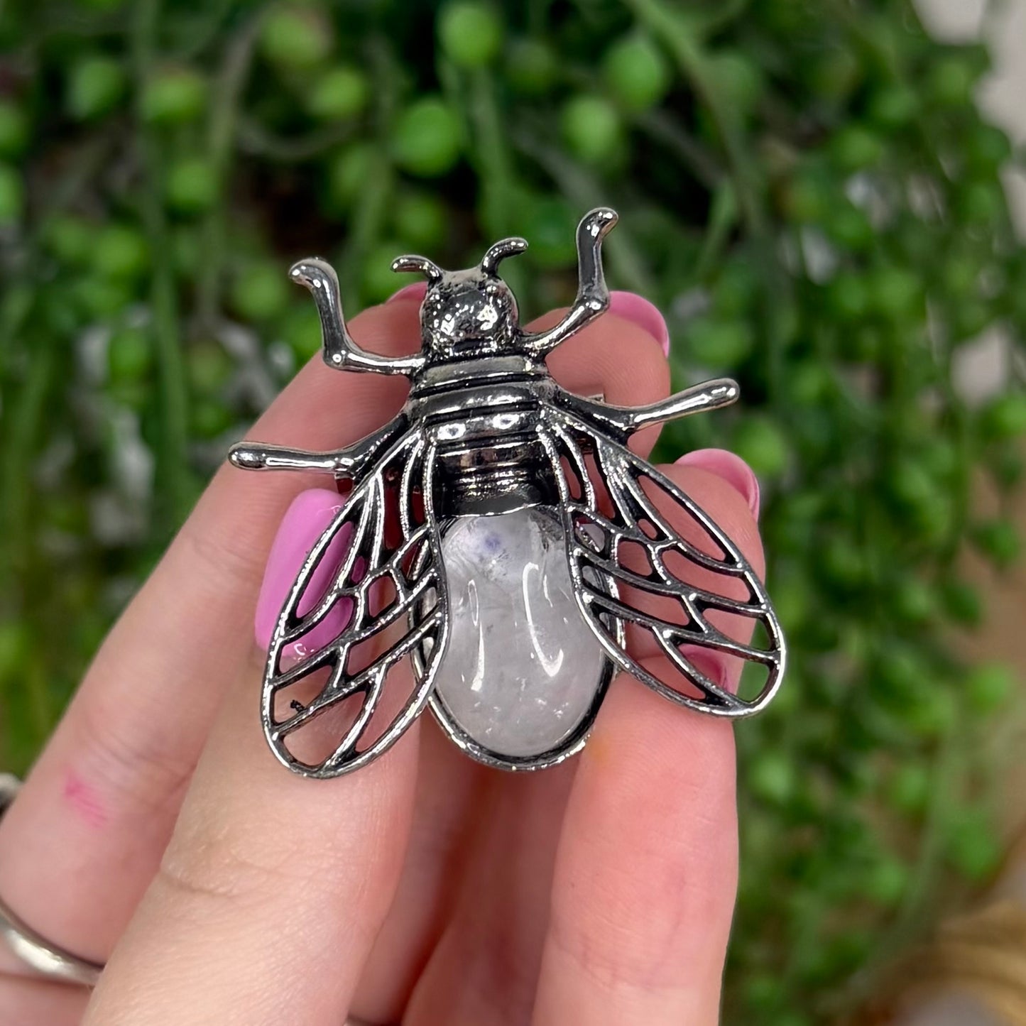 Clear Quartz Bee Brooch (X271)