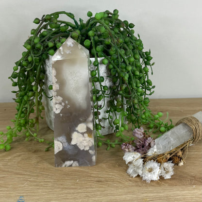 Flower Agate Tower (N272)