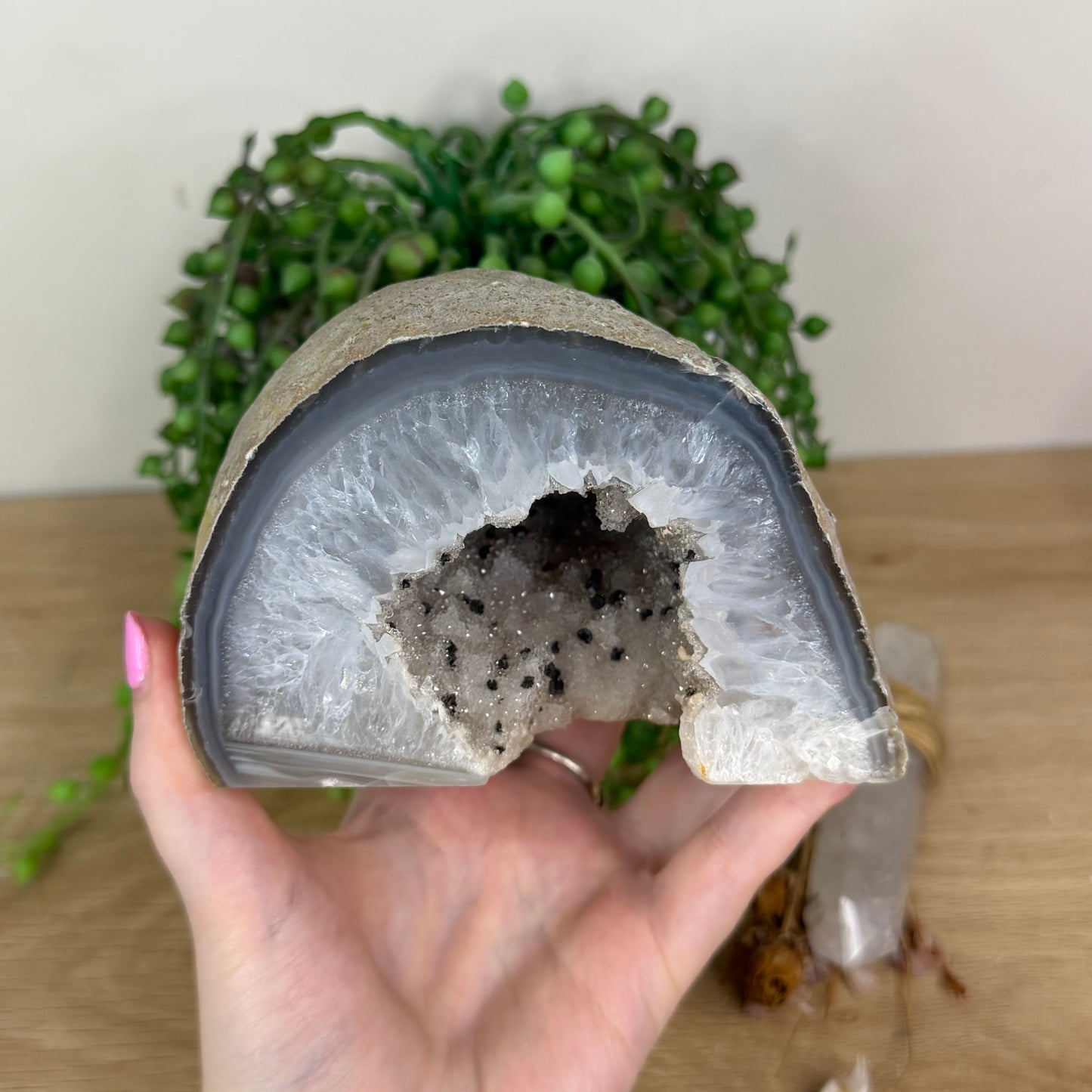 Druzy Agatę Geode Cave (X299)