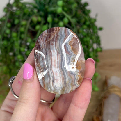 Amethyst / Mexican Crazy Lace Agate Palm Stone (X208)