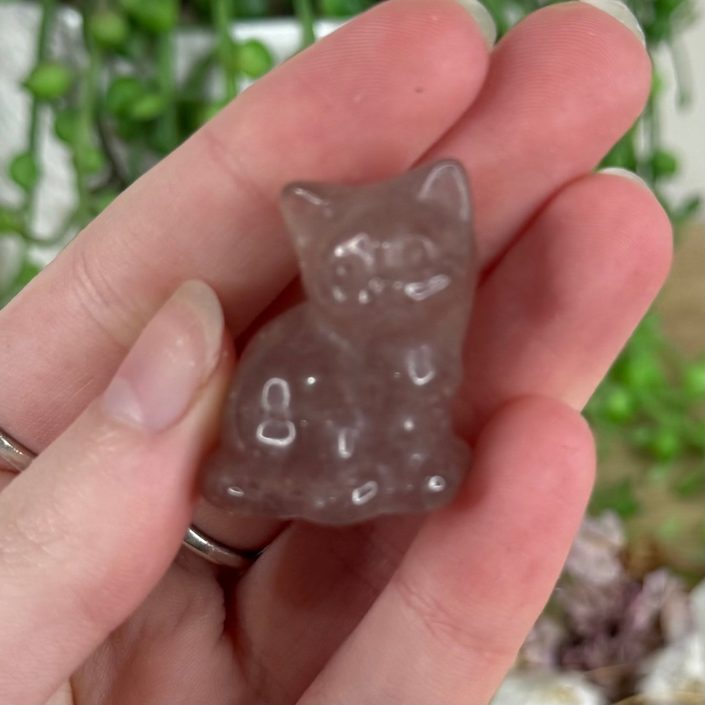 Strawberry Quartz Small Cat (N185)