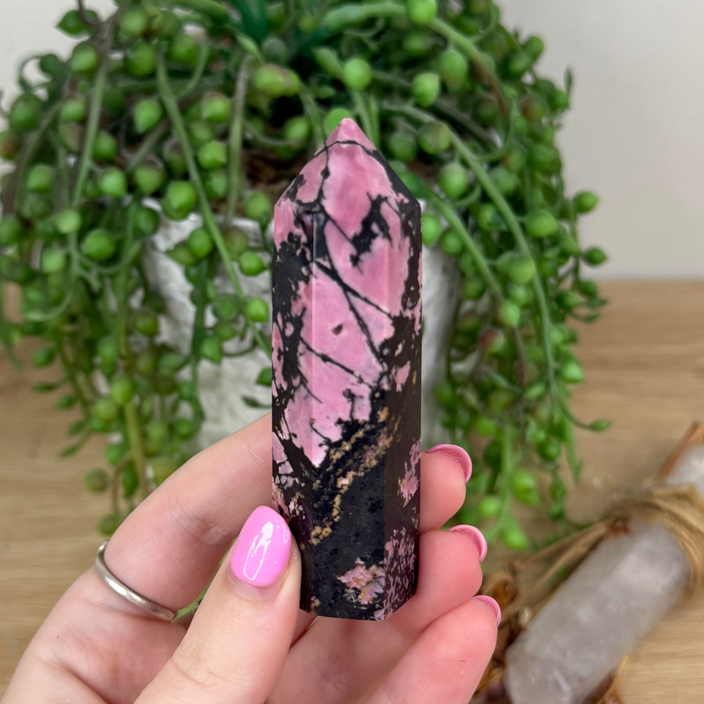 Rhodonite Point (X467)