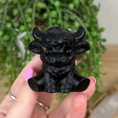 Black Obsidian Sitting Highland Cow (X397)