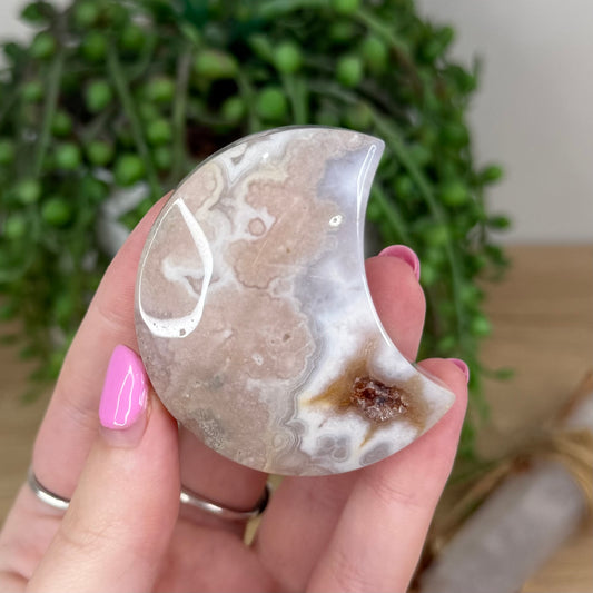 Pink Amethyst / Flower Agate Moon (X480)