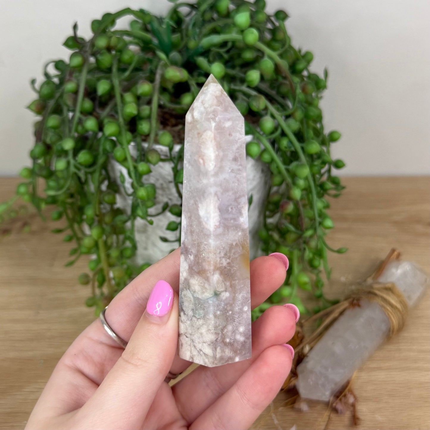 Pink Amethyst / Flower Agate Point (X369)