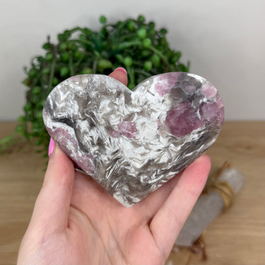 Pink Tourmaline Heart (X355)