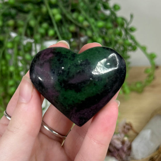 Ruby In Zoisite Heart (R282)