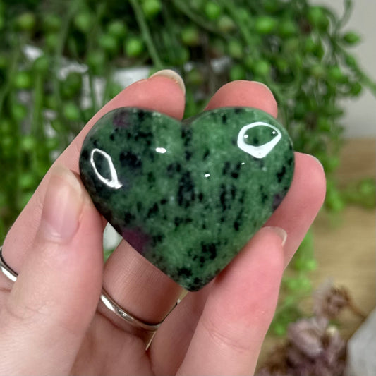 Ruby In Zoisite Heart (R275)
