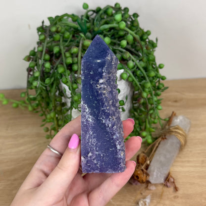 Grape Agate Point (X509)
