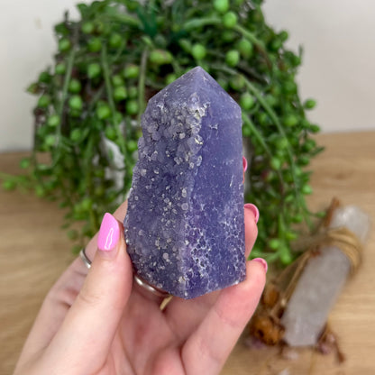 Grape Agate Point (X505)