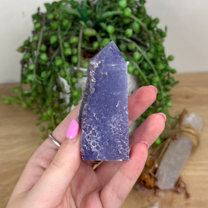 Grape Agate Point (X505)
