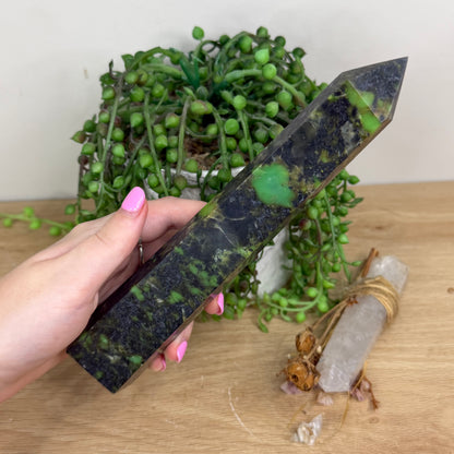 Green Opal / Hematite Tower (X564)