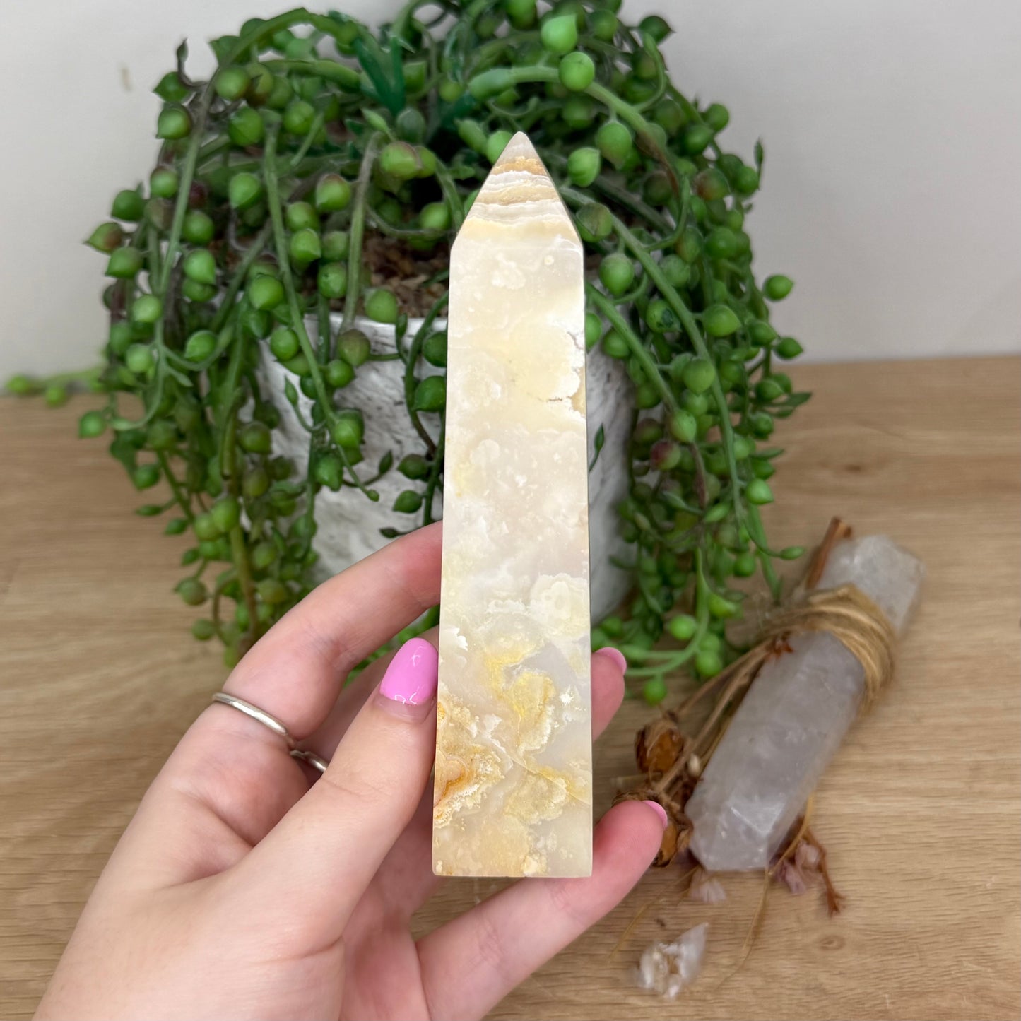 Crazy Lace Agate Tower (X611)