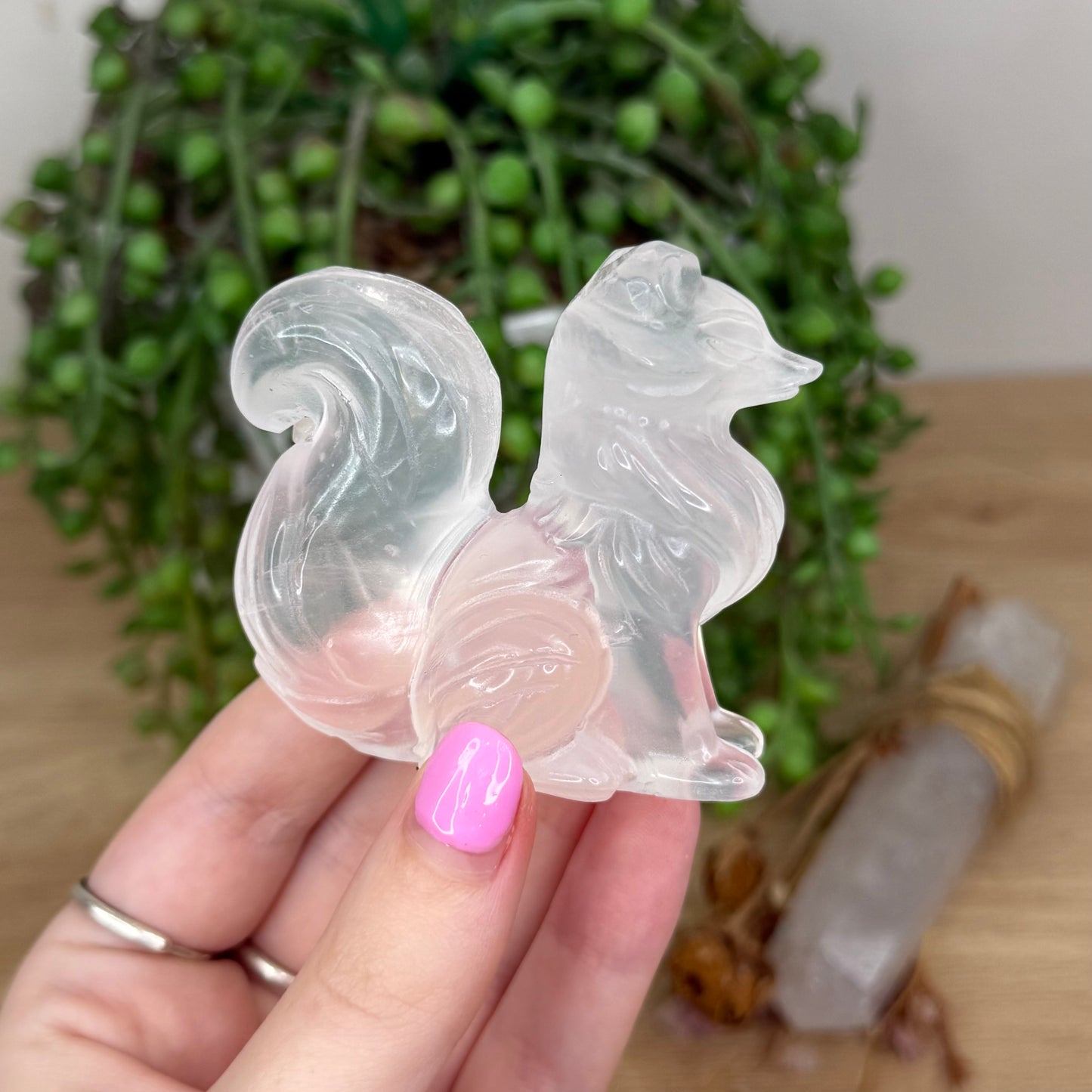 Clear Quartz Fox (X624)