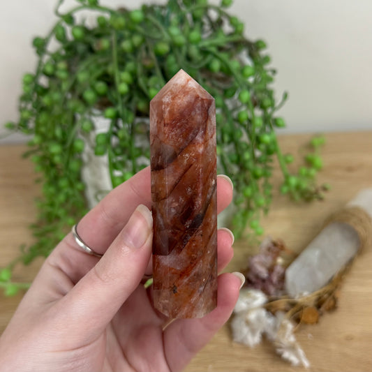 Fire Quartz Point (R727)