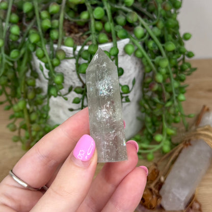 Green Quartz Point (X689)