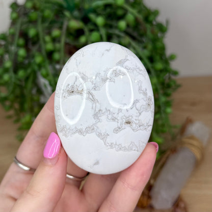 White Plume Agate Palm Stone (X600)