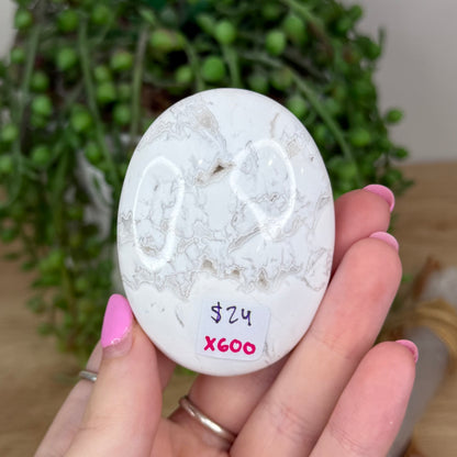White Plume Agate Palm Stone (X600)