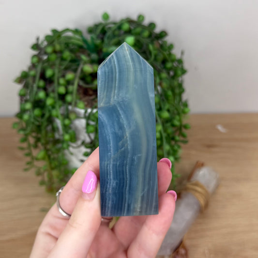 Blue Onyx Point (X704)