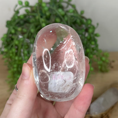 Clear Quartz Palm Stone (R867)