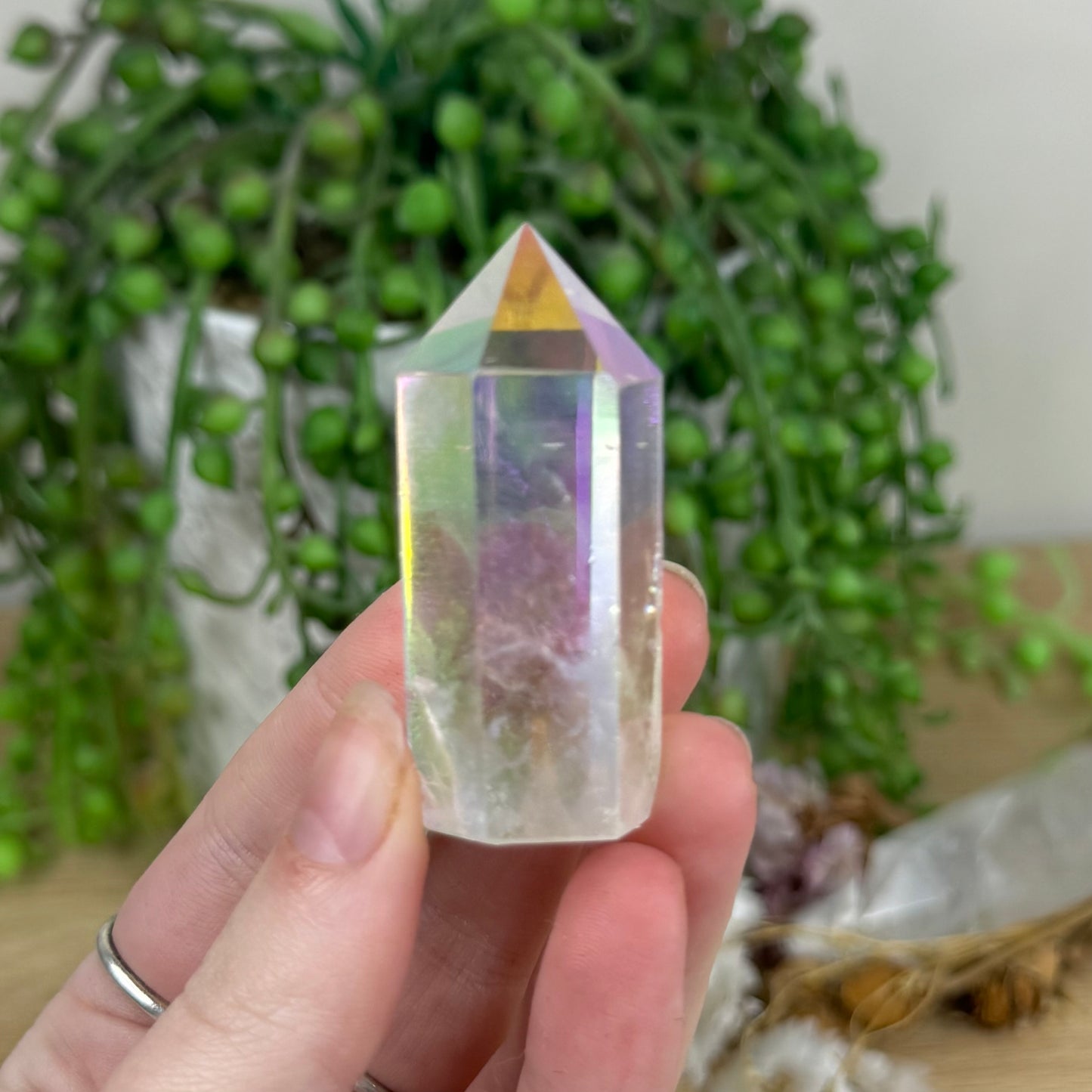 Aura Clear Quartz Point (M770)