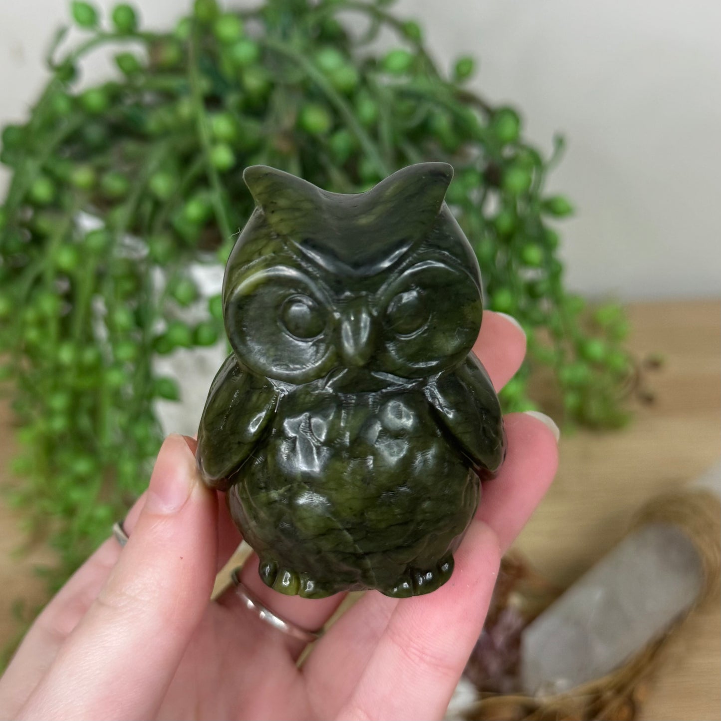 Green Jade Owl (R840)