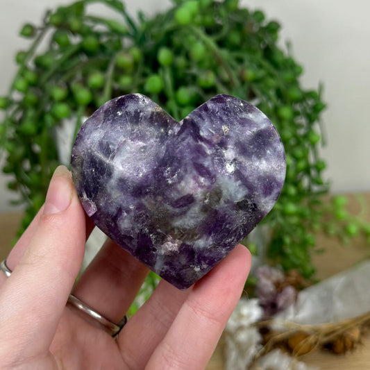 Purple Mica Heart (N718)