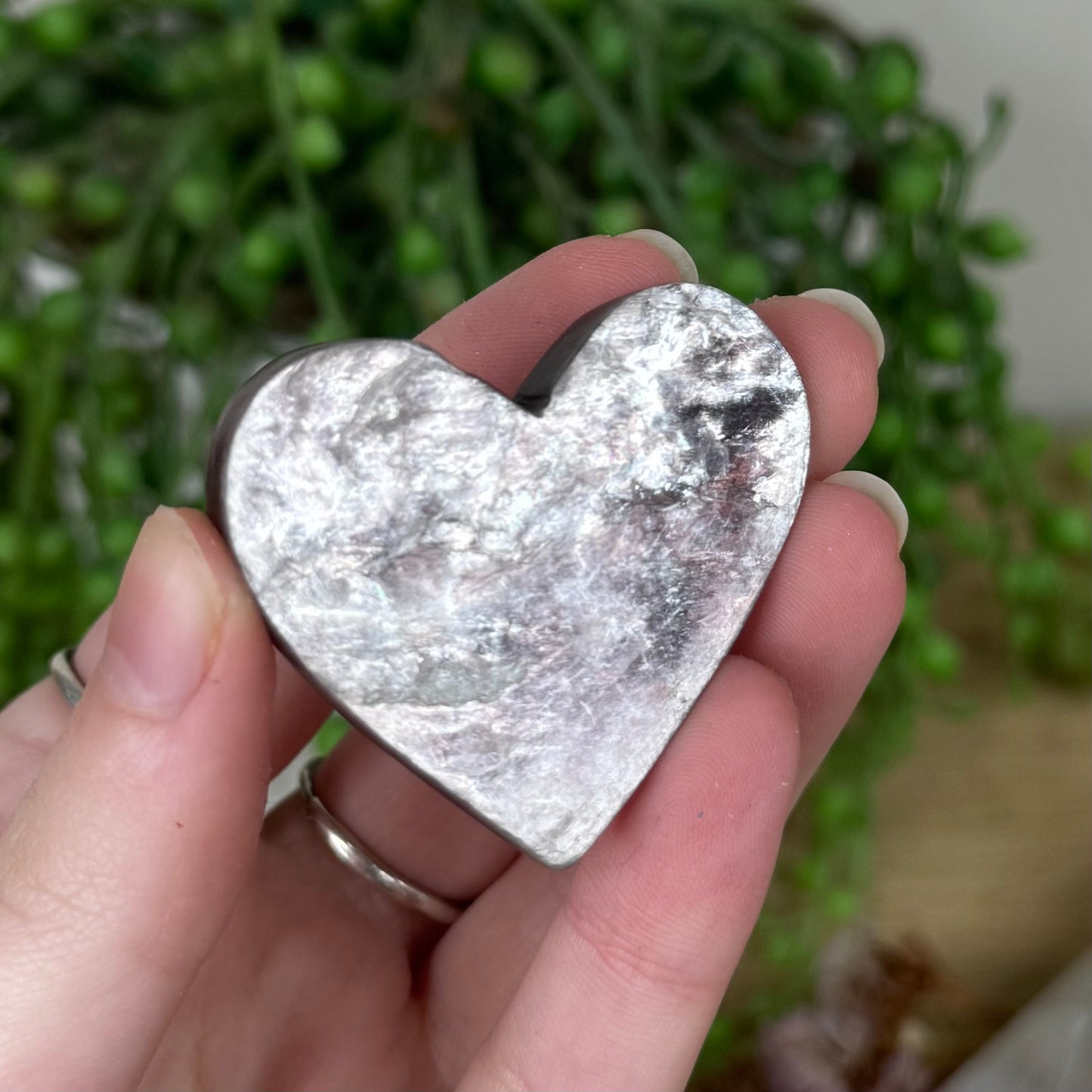 Purple Mica Heart (R766)
