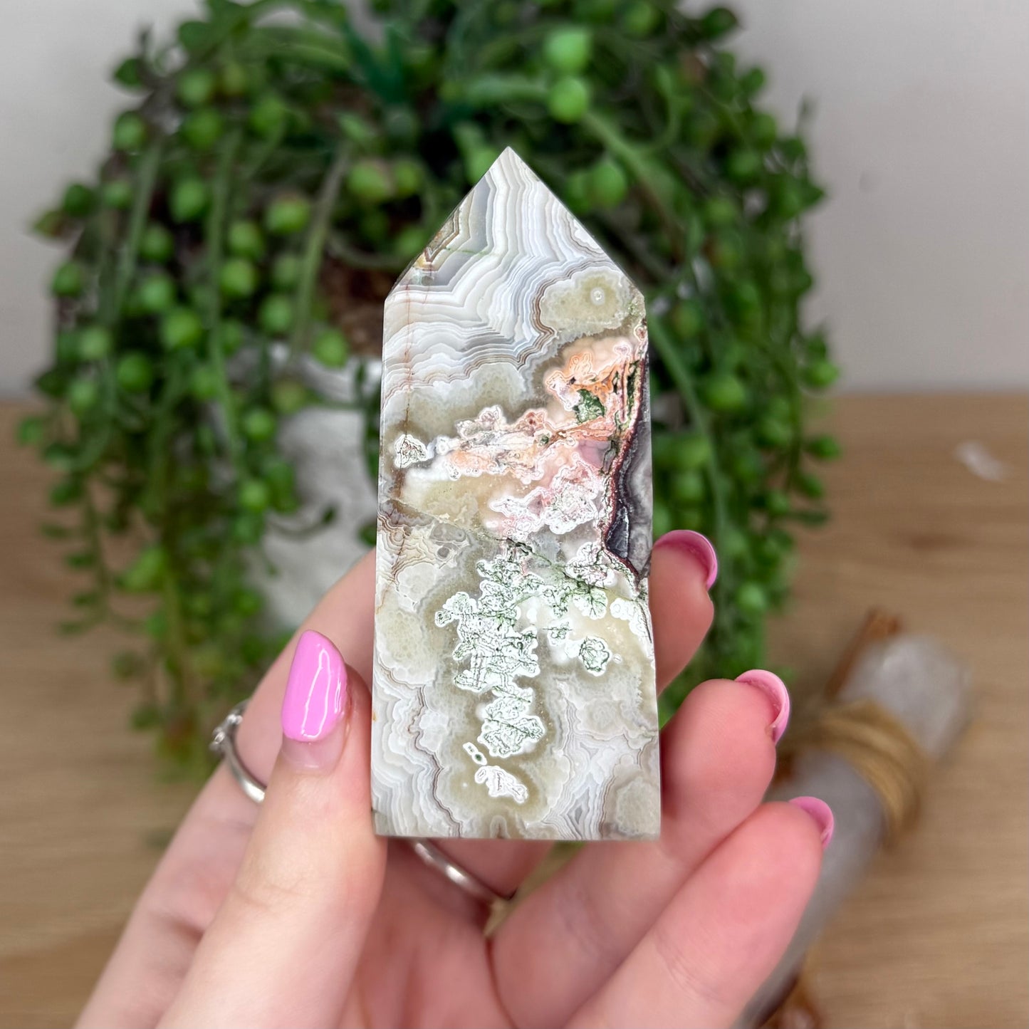 Mexican Crazy Lace Agate Point (X856)