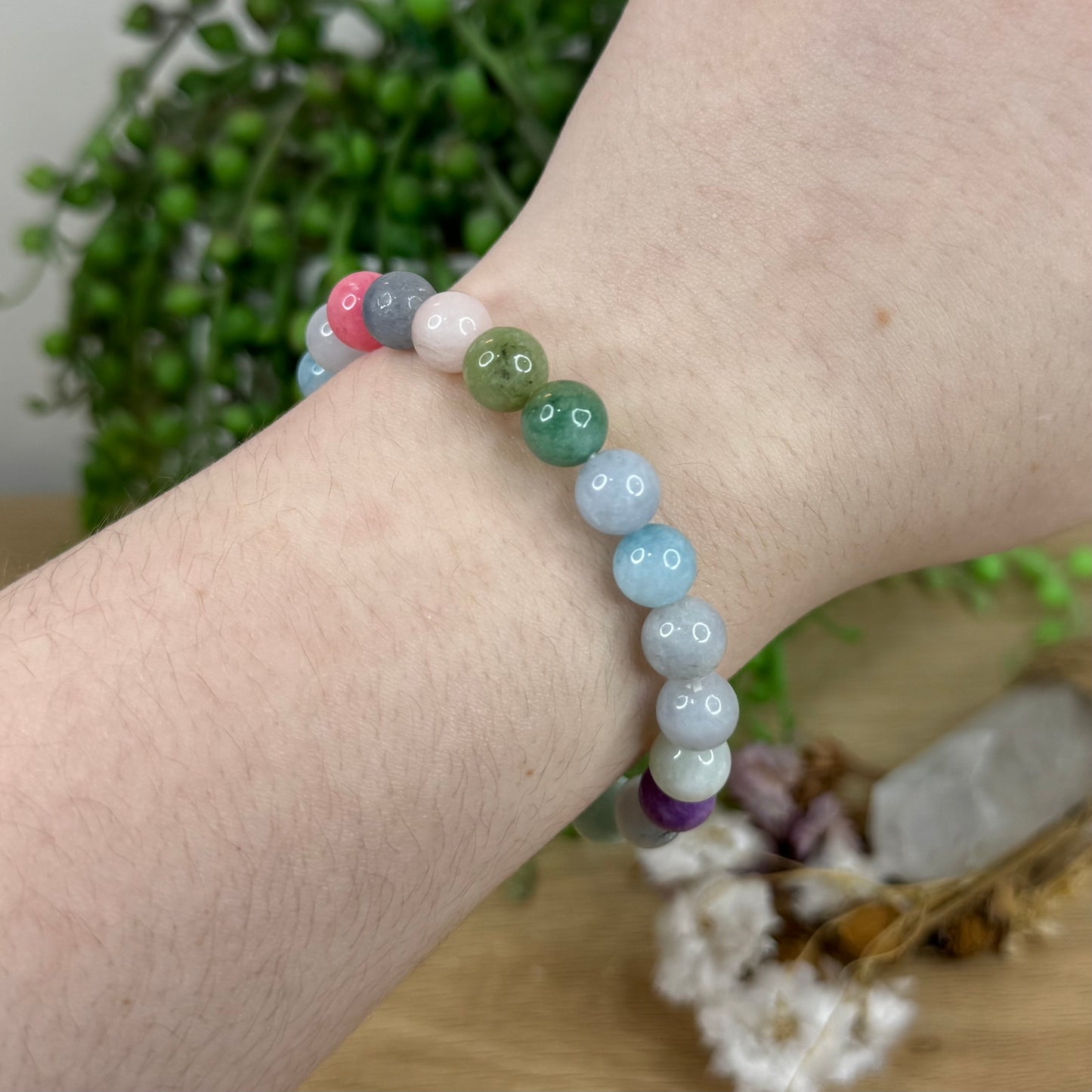 Dyed Chalcedony Bracelet (M133)